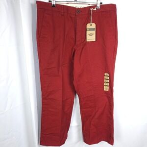 NWT Dockers D3 Soft Khaki Flat Front Pants Men's 38x26 Burgundy Red High Rise